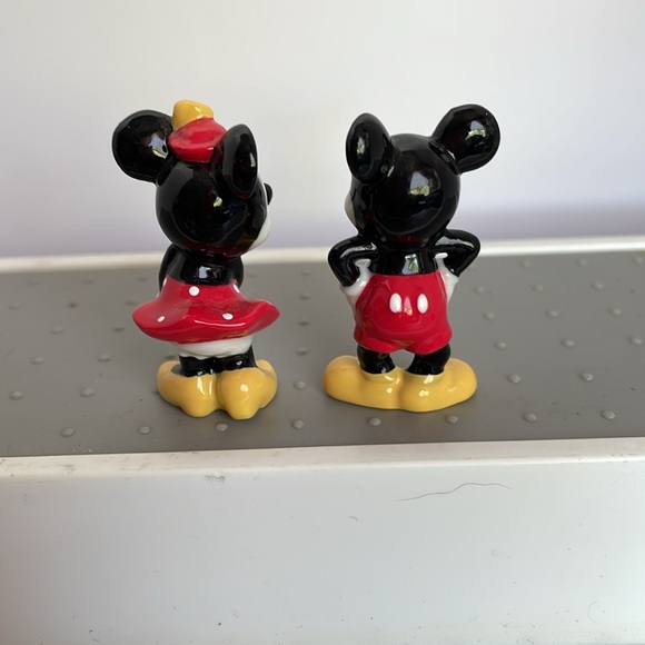 Mickey Mouse and Friends Collection. - Picture 3 of 8
